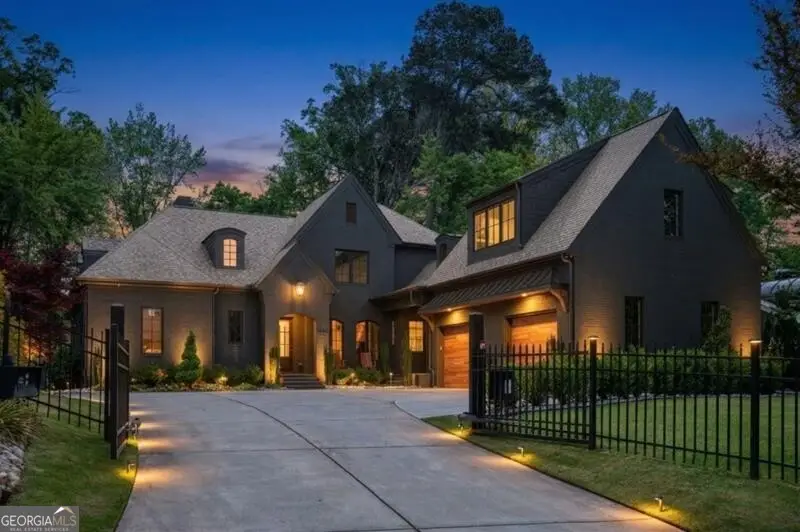 4075 Peachtree Dunwoody Road Ne, Atlanta, GA 30319 - #3