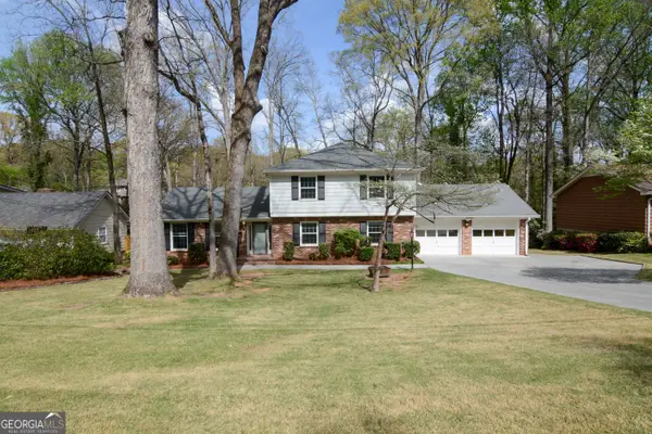 618 Dorsey Circle Sw, Lilburn, GA 30047