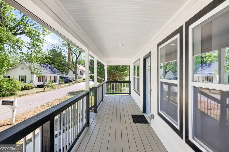 43 Chestnut Street, Commerce, GA 30529 - #3