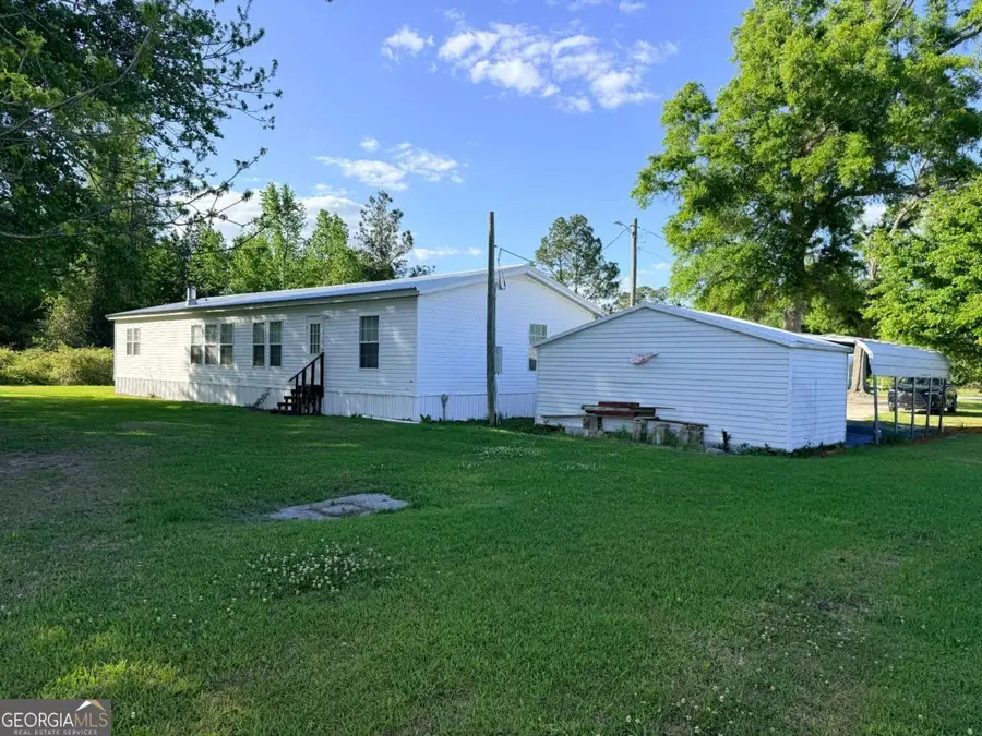 140 Crosby Street, Surrency, GA 31563 - #3