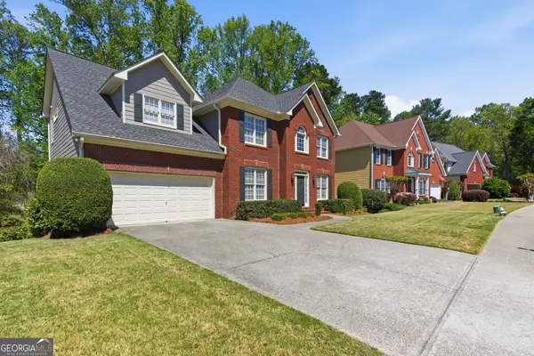 1112 Oakhurst Trail, Lawrenceville, GA 30043