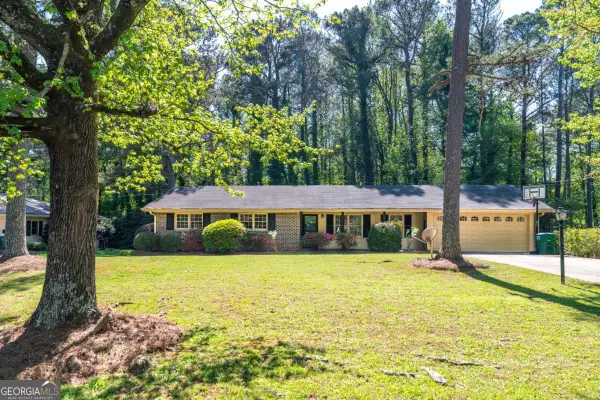 1407 Ridgewood Drive Sw, Lilburn, GA 30047