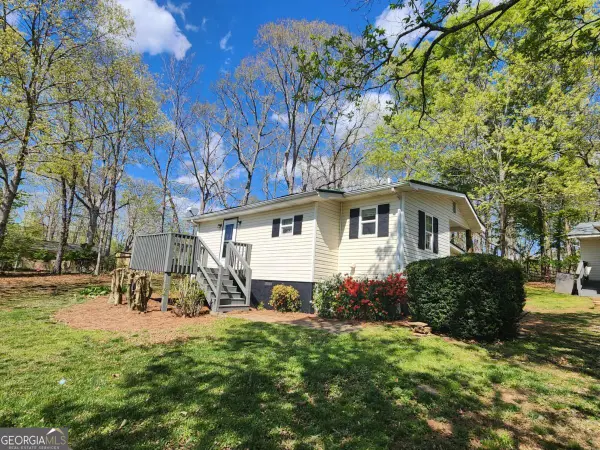 5525 Saddle Club Road, Gainesville, GA 30506