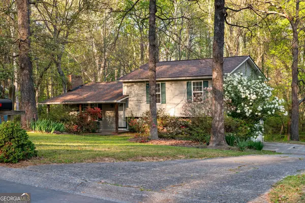 516 Teague Drive Nw, Kennesaw, GA 30152