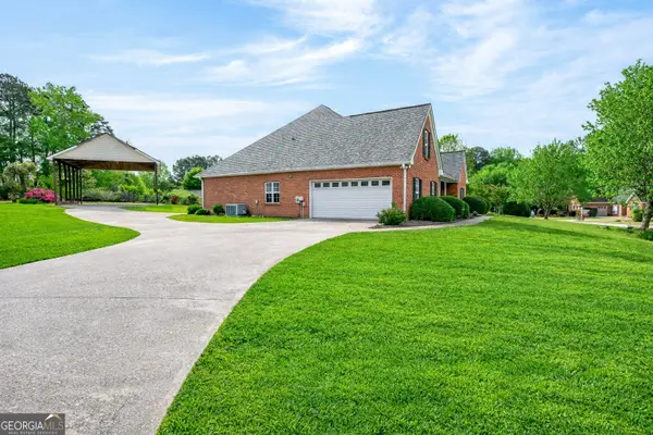 3057 Biltmore Woods Drive, Buford, GA 30519