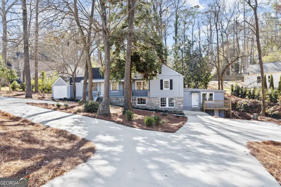 3310 E Roxboro Road Ne, Atlanta, GA 30324 - #3