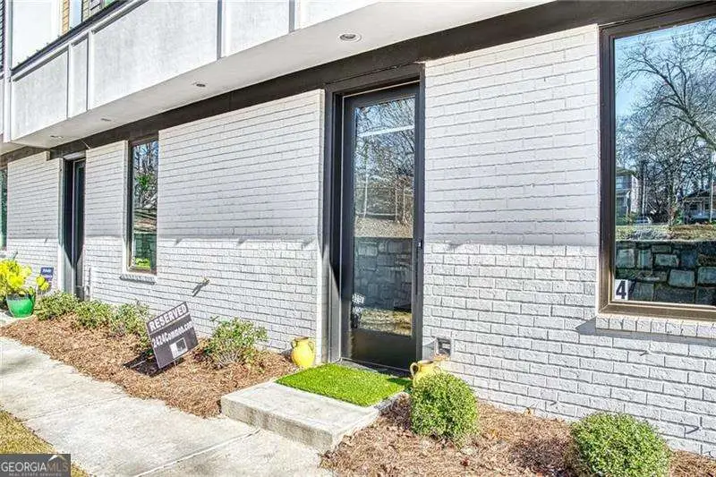 2424 Memorial Drive Se #4, Atlanta, GA 30317 - #2