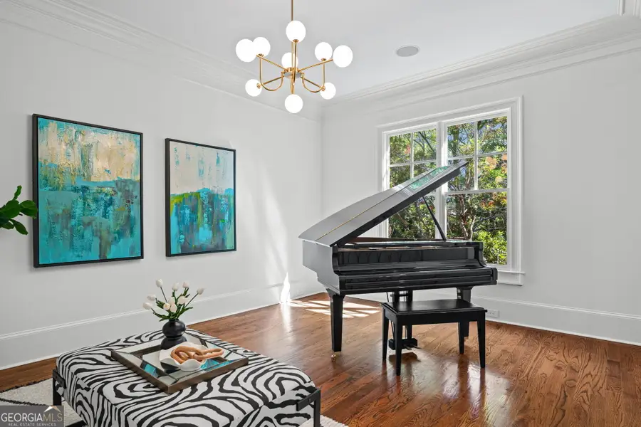 94 W Belle Isle Road, Sandy Springs, GA 30342 - #3