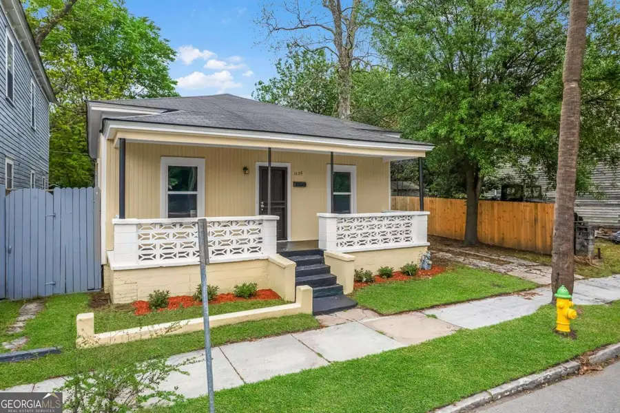 1126 E Waldburg Street, Savannah, GA 31401 - #3