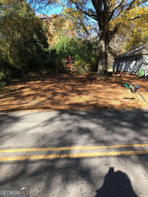 1017 W Broad Street, Griffin, GA 30223