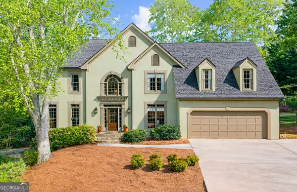 11005 Wilshire Chase Drive, Johns Creek, GA 30097