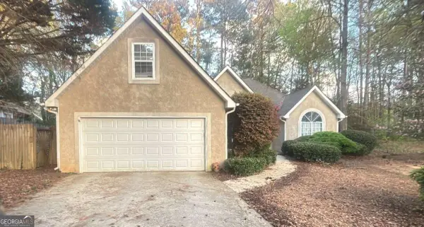 393 Victoria Lane, Stockbridge, GA 30281