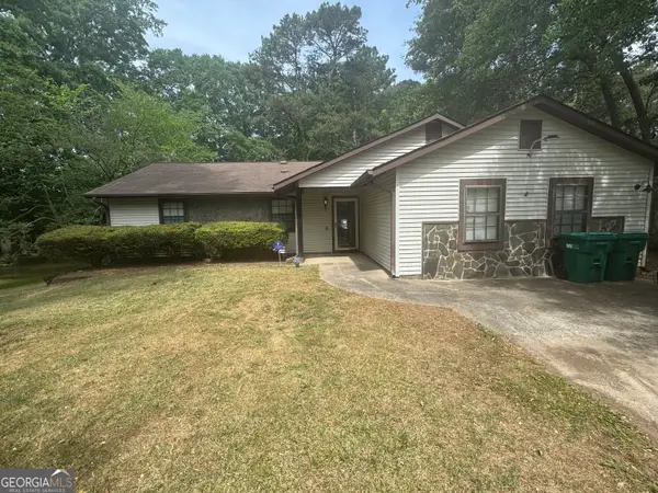 9323 Forest Knoll Drive, Jonesboro, GA 30238