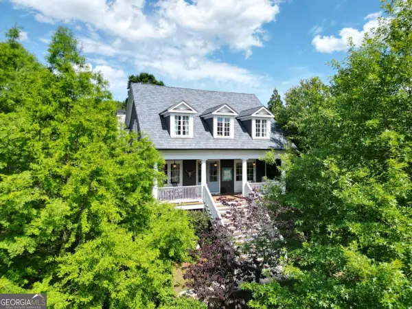 10559 Serenbe Lane, Chattahoochee Hills, GA 30268