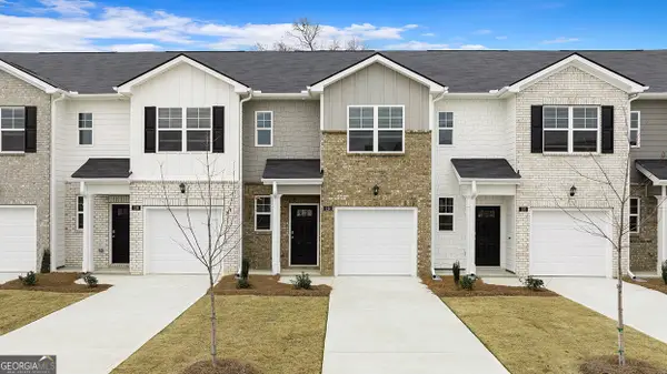 210 Kenmore Circle, Perry, GA 31069