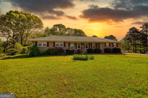 118 N Sharon Church Rd, Loganville, GA 30052