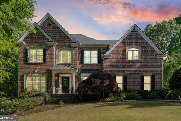 915 River Mist Drive, Suwanee, GA 30024
