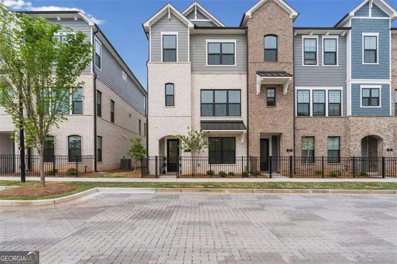 285 Walker Avenue, Roswell, GA 30076 - #1
