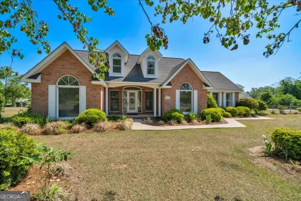 420 James Street, Ailey, GA 30410