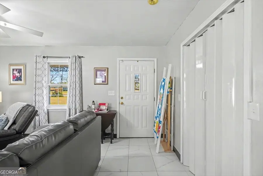 803 E Barnard Street, Glennville, GA 30427 - #3