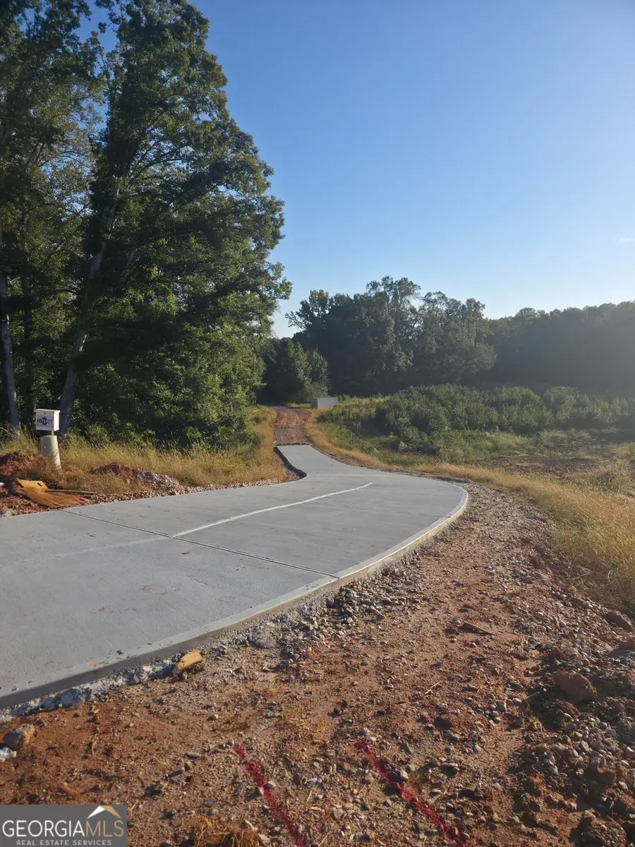 80 Charlotte Circle, Statham, GA 30666 - #2