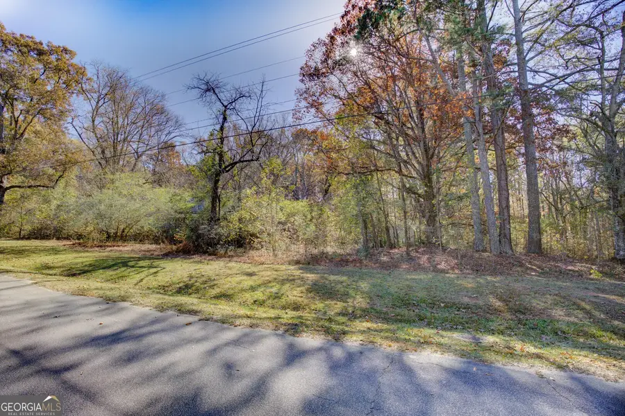 405 W Richardson Street, Oxford, GA 30054 - #3