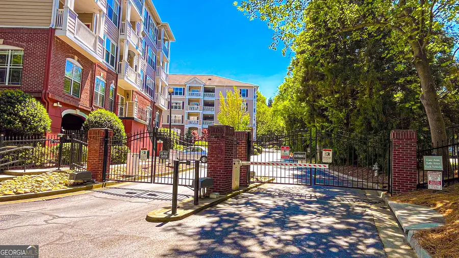 4333 Dunwoody Park #1209, Dunwoody, GA 30338 - #3