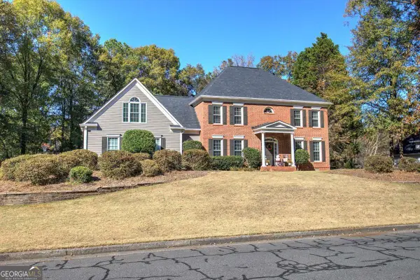 4 Buckingham Court, Cartersville, GA 30120