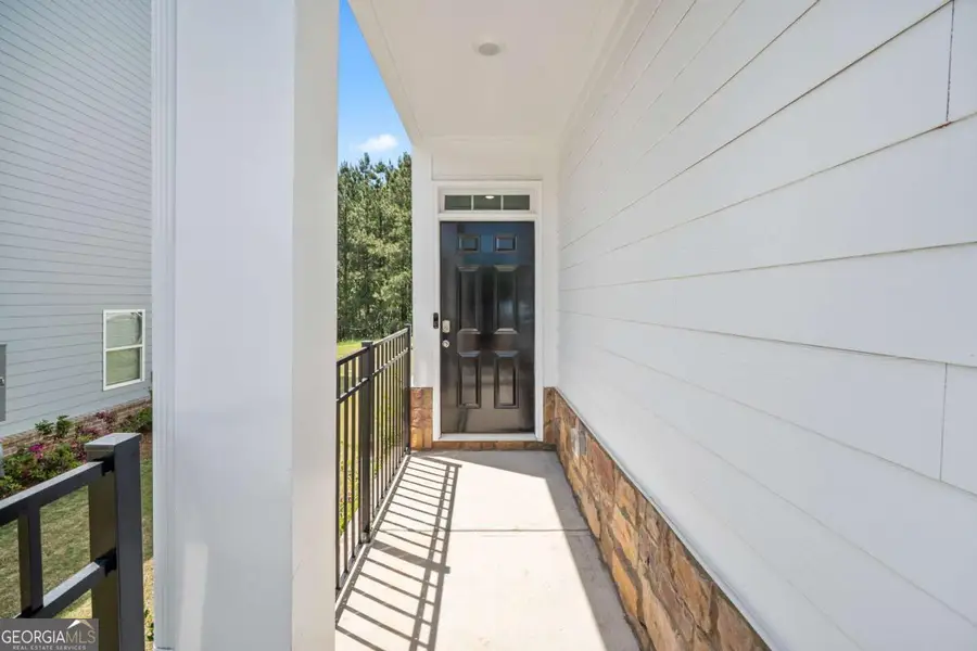 6710 Corryton Street, Flowery Branch, GA 30542 - #2