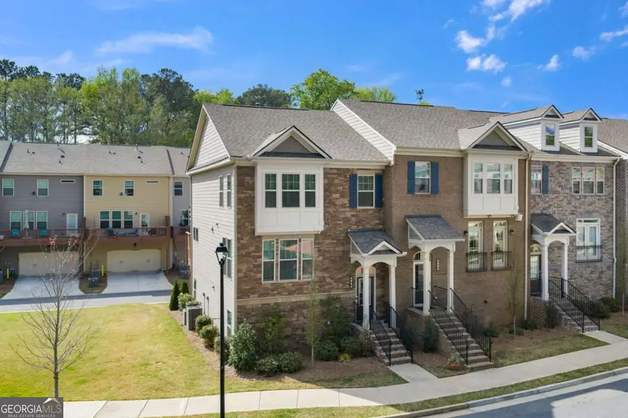 8008 Park Avenue, Roswell, GA 30076 - #2