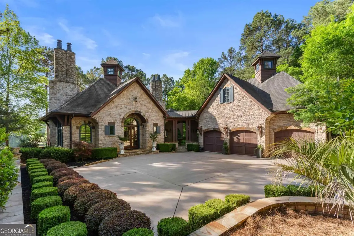 1090 Spring Creek, Greensboro, GA 30642 - #1