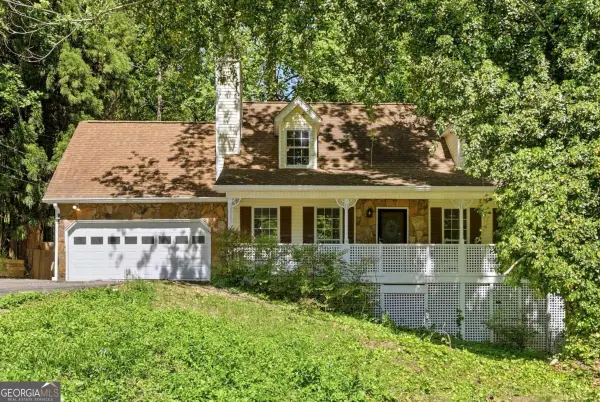 4661 Spring Ridge Drive, Flowery Branch, GA 30542