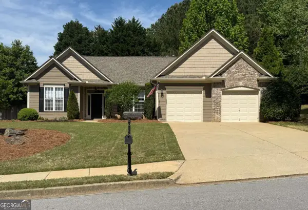 6920 River Island Circle, Buford, GA 30518