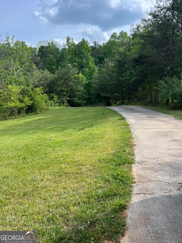 960 Asbury Mill Road, Cleveland, GA 30528