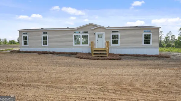 819 Hires, Jesup, GA 31545