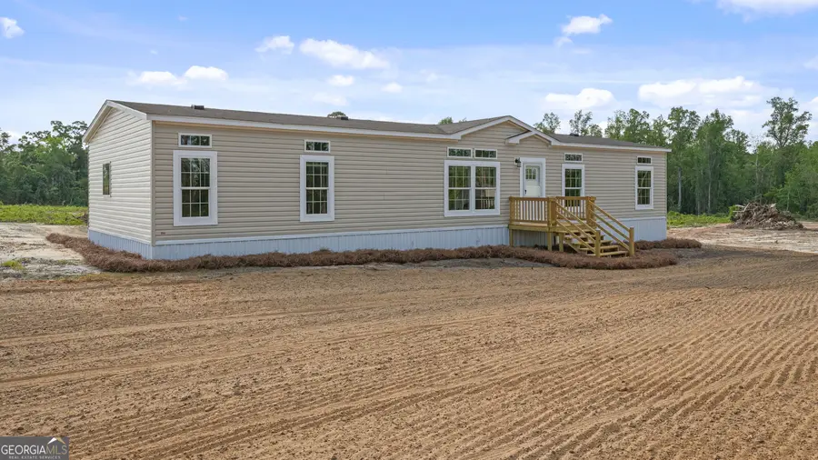 819 Hires, Jesup, GA 31545 - #2