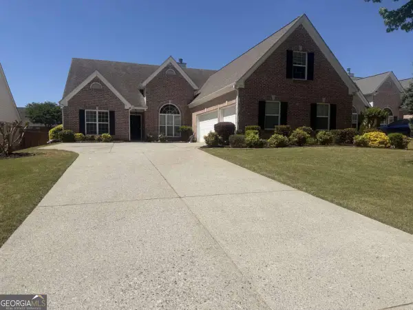 5275 Ashbury Manor Lane, Sugar Hill, GA 30518