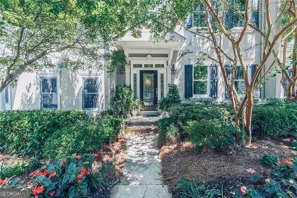 9385 Knollcrest Boulevard, Johns Creek, GA 30022