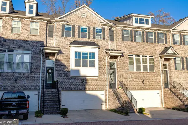 2002 Raven Way W, Atlanta, GA 30341