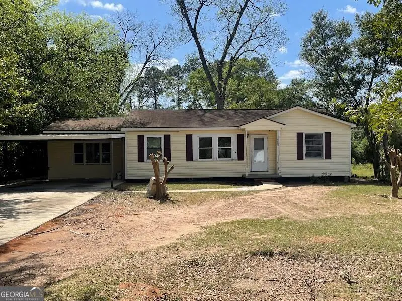 1702 W Highland Avenue, Albany, GA 31707 - #1