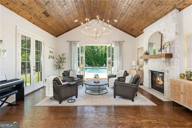 4184 Thompson Mill Road, Buford, GA 30519 - #2