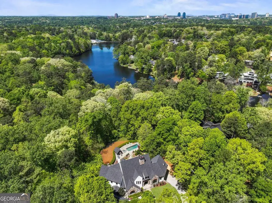 1395 Hearst Drive Ne, Brookhaven, GA 30319 - #2