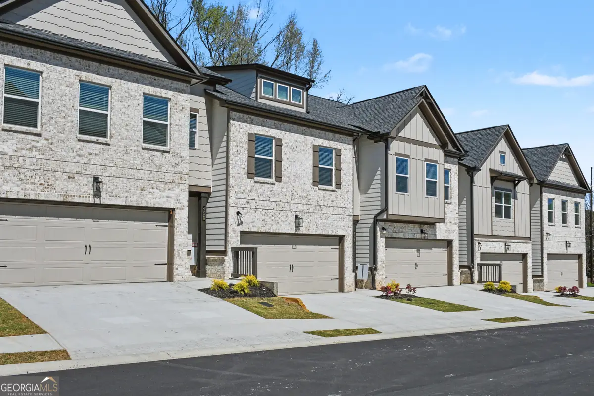 4301 Fern River Bend #20, Norcross, GA 30093 - #1