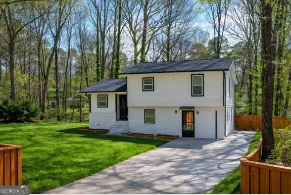 762 Maple Drive, Riverdale, GA 30274