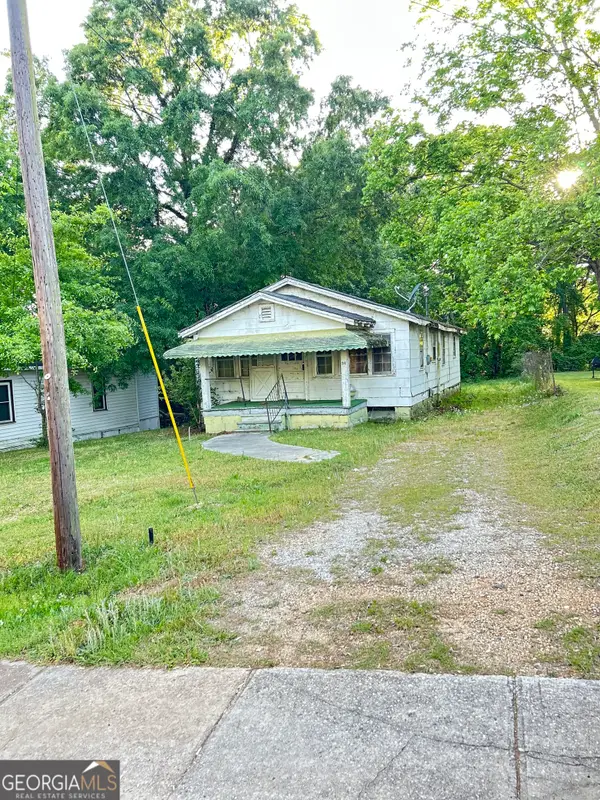 34 Jackson Street, Barnesville, GA 30204