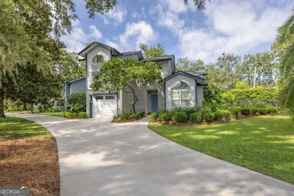 203 Grand Oaks Circle, St. Simons, GA 31522