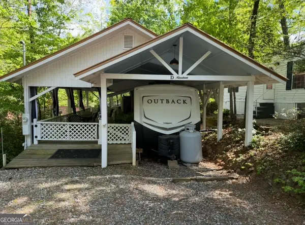 54 Candy Land Drive, Cleveland, GA 30528