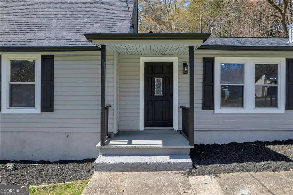 6807 Shangrila Way, Riverdale, GA 30296 - #1