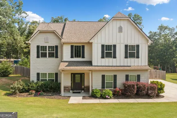 13 Four Feathers Lane, Rydal, GA 30171