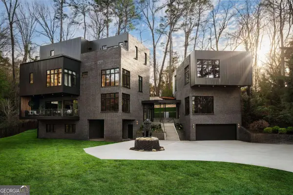 345 Pinecrest Road Ne, Atlanta, GA 30342